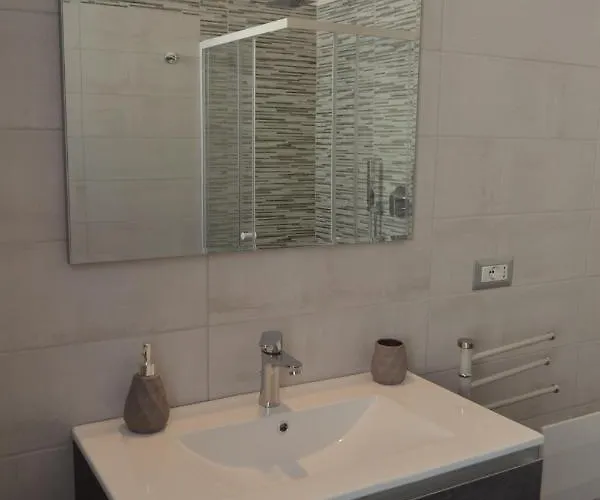Borgo Marinaro La Medusa - Matrimoniale Con Bagno Privato- 3*