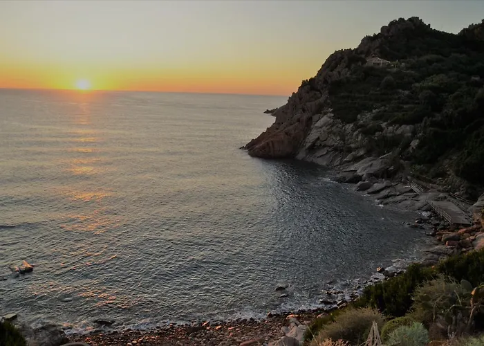 Ξενοδοχείο με διαμερίσματα Borgo Marinaro La Medusa - Matrimoniale Con Bagno Privato- 3*